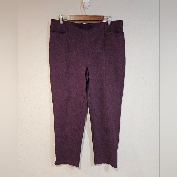 Weekends by Chicos purple pants 2 short - Picture 1 of 12